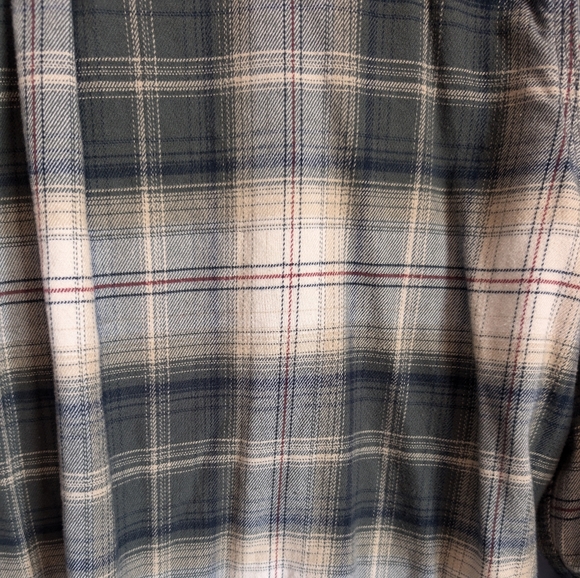 Carhartt women's flannel XL - Picture 7 of 8